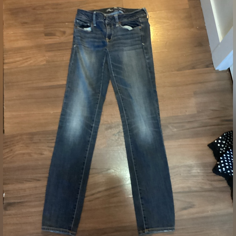 American Eagle skinny jeans size 2